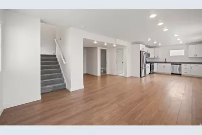 70 E Weekes Way, Clearfield, UT 84015 - Photo 7