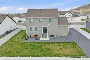 1290 E 480 S, Hyrum, UT 84319 - Photo 43