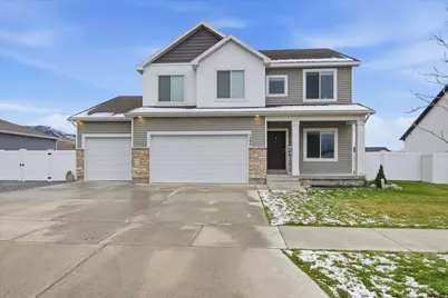 1290 E 480 S, Hyrum, UT 84319 - Photo 3