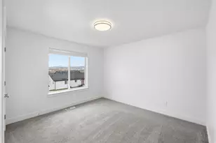 1290 E 480 S, Hyrum, UT 84319 - Photo 21