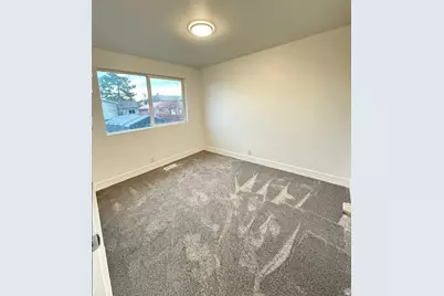 5271 W Begonia Cir, West Jordan, UT 84081 - Photo 7