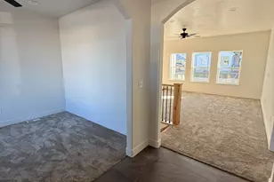 866 E 130 N, Hyde Park, UT 84318 - Photo 3