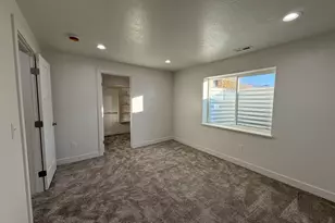 866 E 130 N, Hyde Park, UT 84318 - Photo 27
