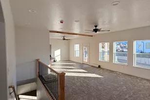 866 E 130 N, Hyde Park, UT 84318 - Photo 5