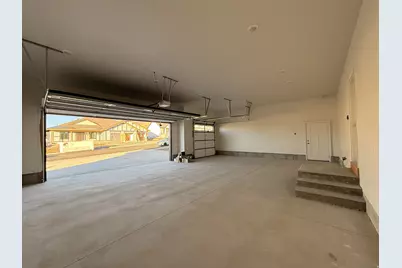 866 E 130 N, Hyde Park, UT 84318 - Photo 33