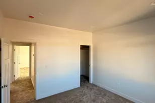 866 E 130 N, Hyde Park, UT 84318 - Photo 7