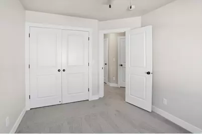 446 W 1595 N #103, Logan, UT 84341 - Photo 37