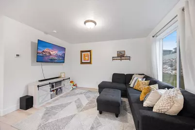 1698 S Freestone Blvd, Santaquin, UT 84655 - Photo 11