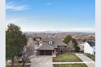 569 N Van Buren Ave, Ogden, UT 84404 - Photo 1