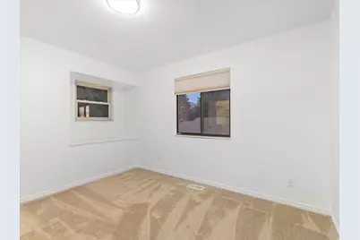 569 N Van Buren Ave, Ogden, UT 84404 - Photo 17