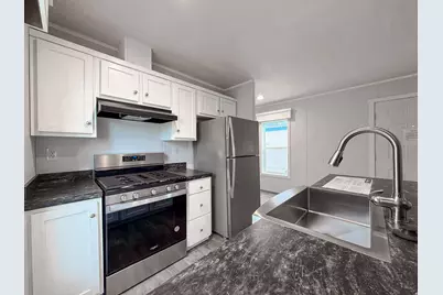 75 W 250 N #84, Clearfield, UT 84015 - Photo 3