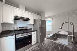 75 W 250 N, Clearfield, UT 84015 - Photo 3