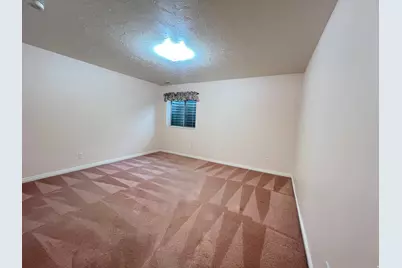 356 N 360 E, Orem, UT 84057 - Photo 23