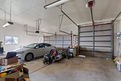 626 W 800 N, Clinton, UT 84015 - Photo 25