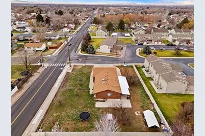 626 W 800 N, Clinton, UT 84015 - Photo 39