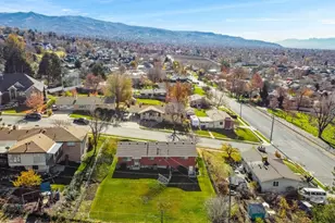 725 E 600 S, Centerville, UT 84014 - Photo 21