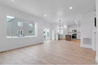 1562 E 960 N #197, Salem, UT 84653 - Photo 9