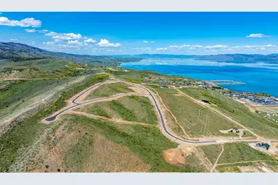 345 N Elkridge Rd #5, Garden City, UT 84028 - Photo 33