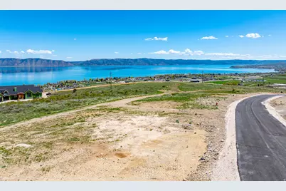 413 N Lakeview Traverse Rd #8, Garden City, UT 84028 - Photo 23