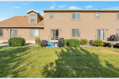 721 S 110 W, Spanish Fork, UT 84660 - Photo 15