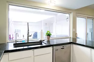 760 E Three Fountains Dr, Murray, UT 84107 - Photo 7