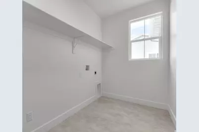 3036 W 2600 N, Clinton, UT 84015 - Photo 7