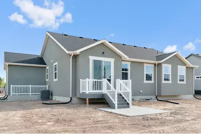 3036 W 2600 N, Clinton, UT 84015 - Photo 5