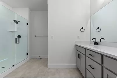 3036 W 2600 N, Clinton, UT 84015 - Photo 17