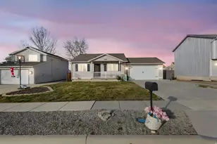 228 W 670 N, Tooele, UT 84074 - Photo 3