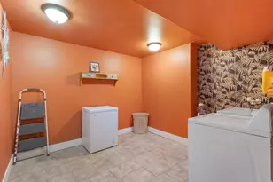 228 W 670 N, Tooele, UT 84074 - Photo 23