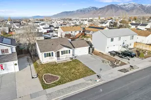 228 W 670 N, Tooele, UT 84074 - Photo 9