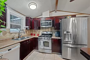 3750 S Midland Dr, Roy, UT 84067 - Photo 11