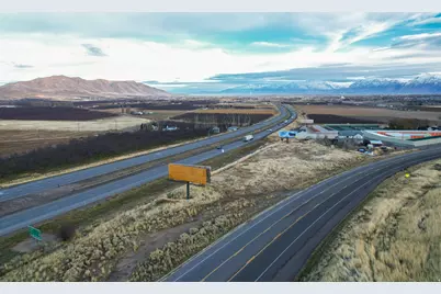 525 N Sr-198, Santaquin, UT 84655 - Photo 1
