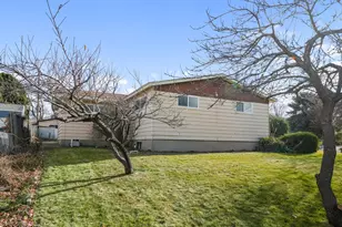 359 E 8400 S, Sandy, UT 84070 - Photo 27