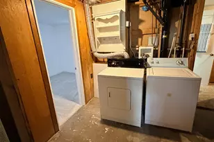 359 E 8400 S, Sandy, UT 84070 - Photo 25