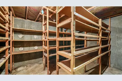 359 E 8400 S, Sandy, UT 84070 - Photo 27