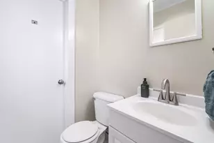 359 E 8400 S, Sandy, UT 84070 - Photo 13