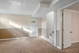 359 E 8400 S, Sandy, UT 84070 - Photo 21