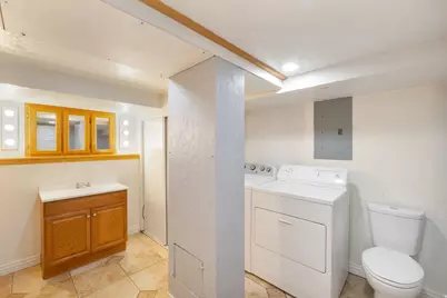 1675 S Lakewood Dr, Orem, UT 84058 - Photo 25