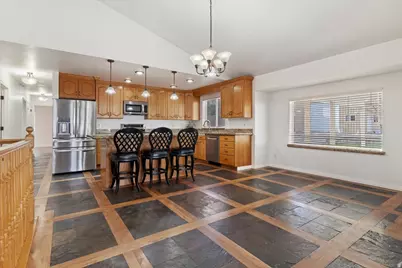 13064 S Lazy Creek Rd, Herriman, UT 84096 - Photo 9