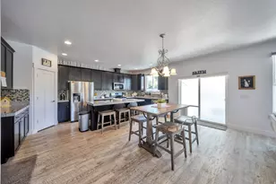 5608 S Dunetree Ln, Holladay, UT 84121 - Photo 7