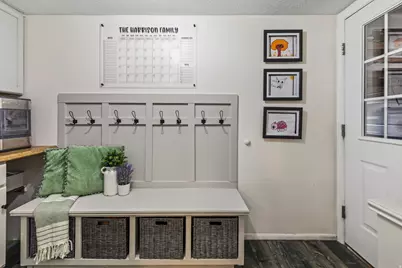 79 S 250 E, Aurora, UT 84620 - Photo 17