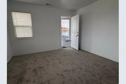 4856 S 300 W, Washington Terrace, UT 84405 - Photo 5