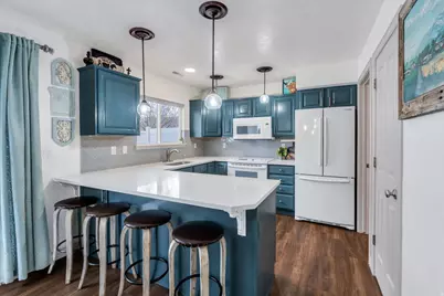 328 N 1270 E, Lehi, UT 84043 - Photo 7