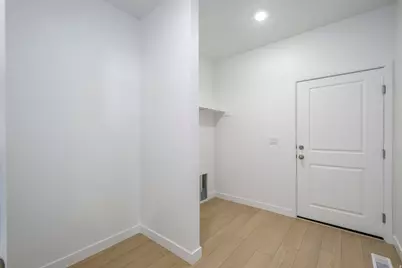 2000 E Porcupine Dr N #4157, Eagle Mountain, UT 84005 - Photo 5