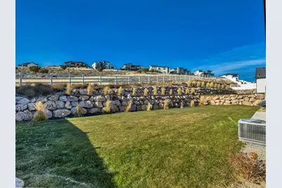 14236 S Summit Crest Ln, Herriman, UT 84096 - Photo 43