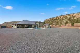 2906 N Purple Sage Rd, Apple Valley, UT 84737 - Photo 33