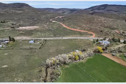 4714 E Lake Creek Rd, Heber City, UT 84032 - Photo 5