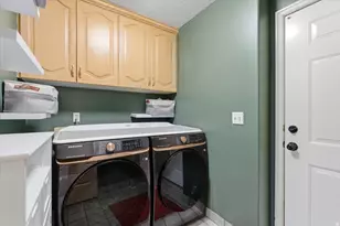 11268 S 2865 W, South Jordan, UT 84095 - Photo 11