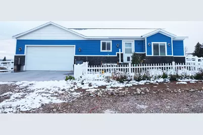 933 N Workman Dr, Duchesne, UT 84021 - Photo 1